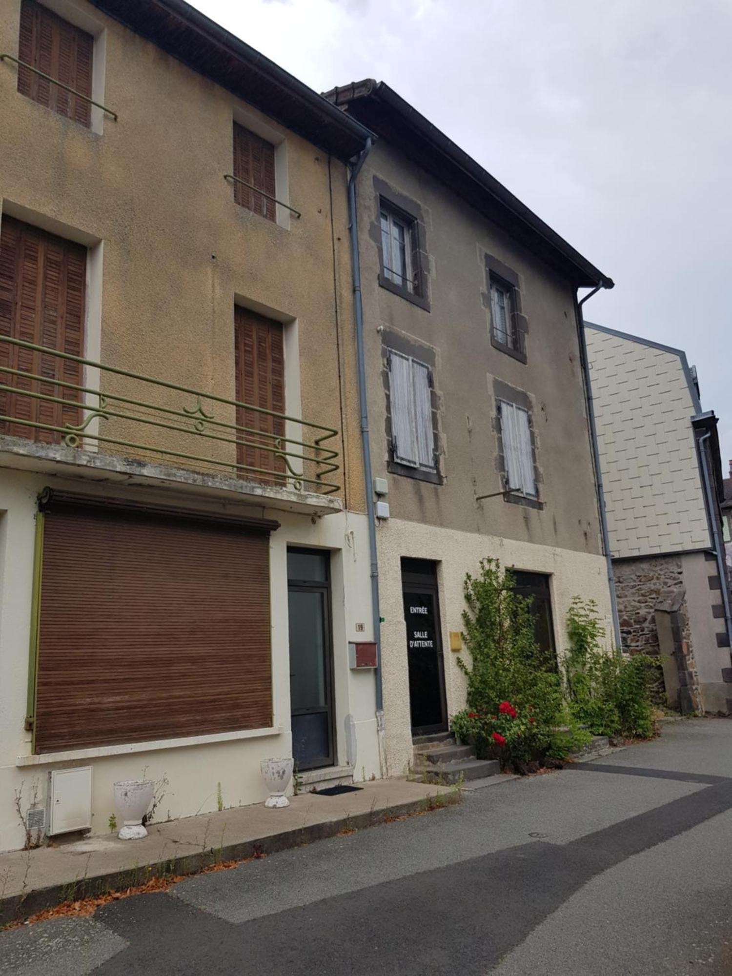 Studio Refait A Neuf Clos Saint Genest Manzat Exterior foto